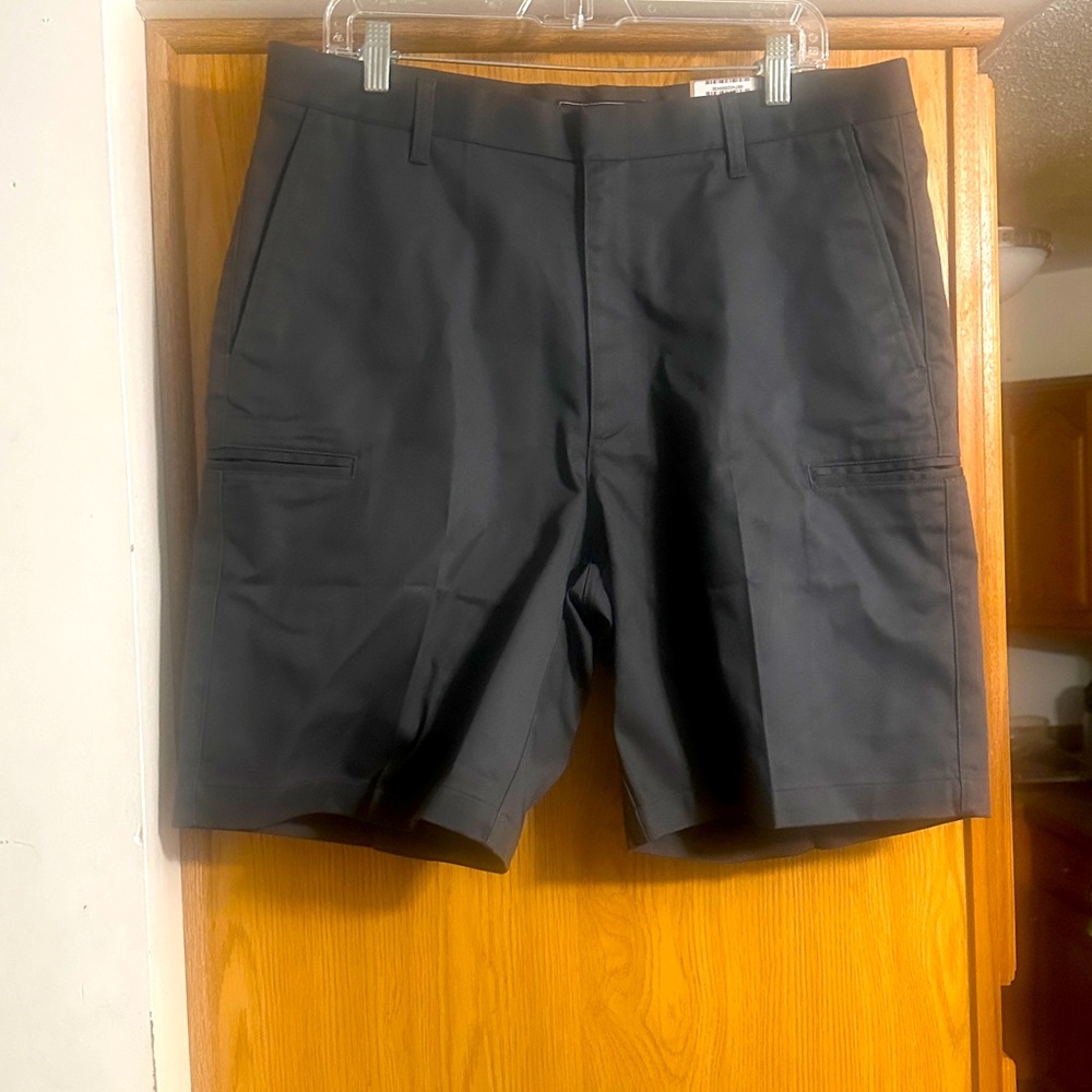 Stylish Black Men's Flat Front Shorts
